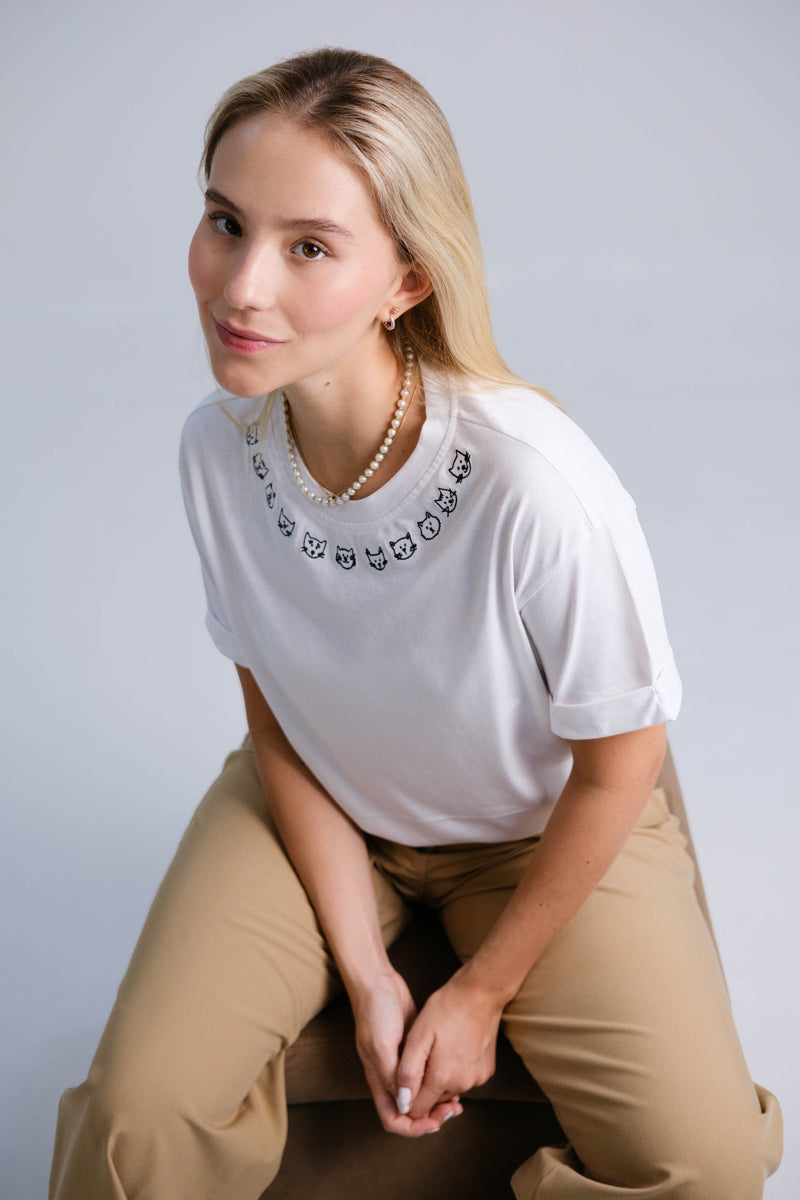 Camiseta Cuello Gatos