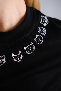 Camiseta Cuello Gatos